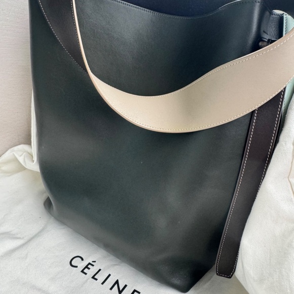 CELINE TWISTED CABAS - Picture 9 of 14